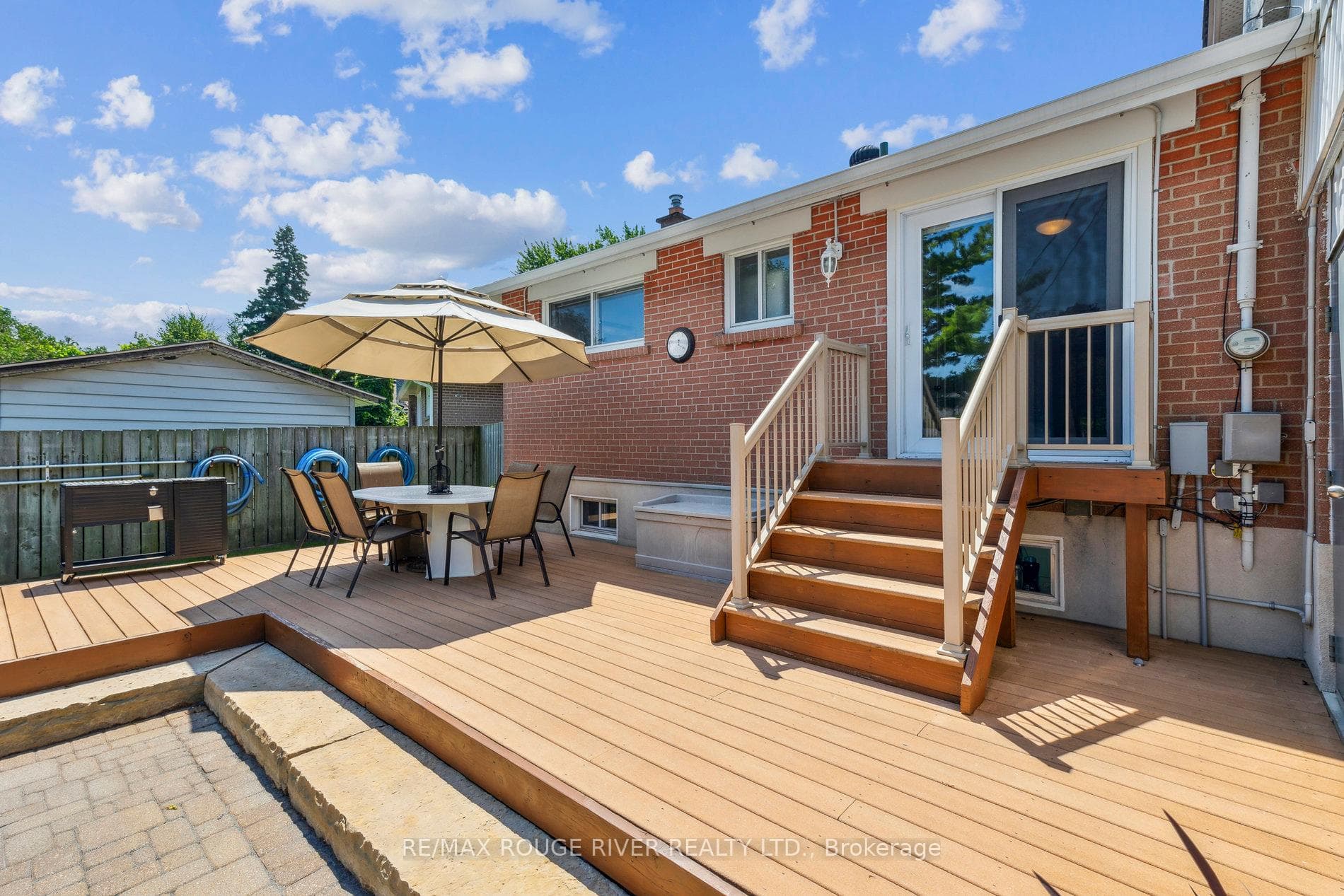 851 Zator Avenue photo 25