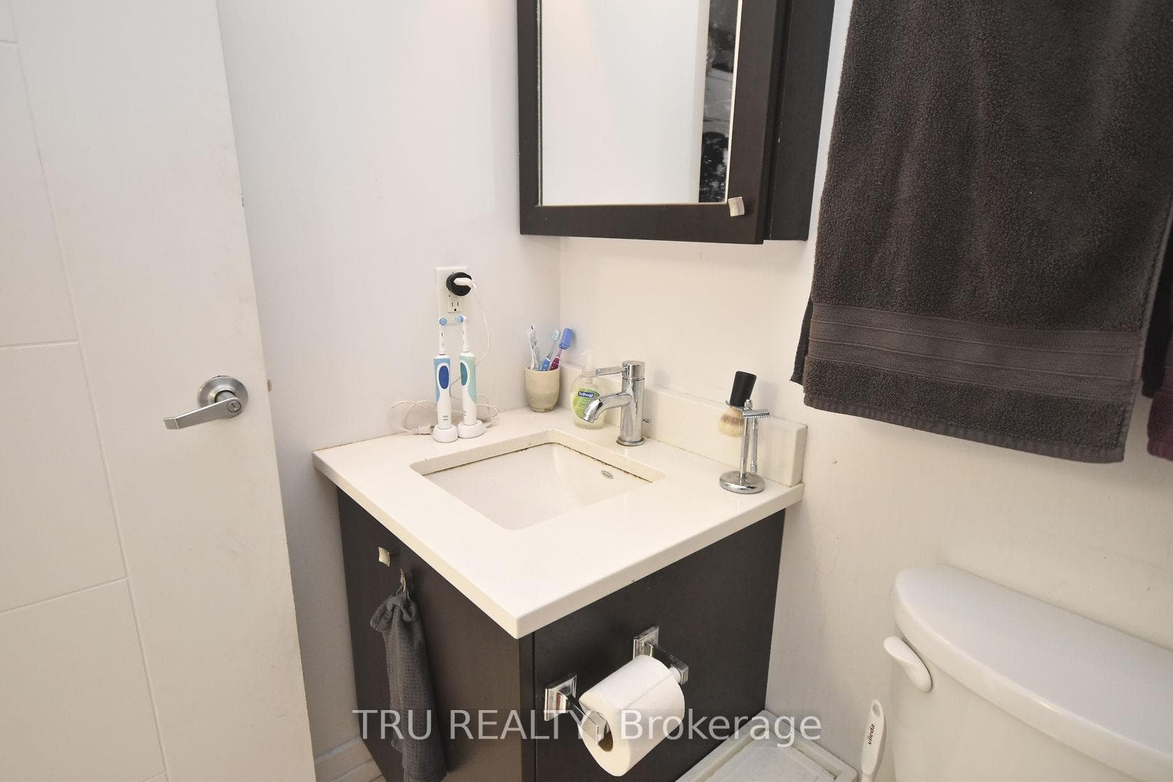 179 Metcalfe Street Unit 1110 photo 13