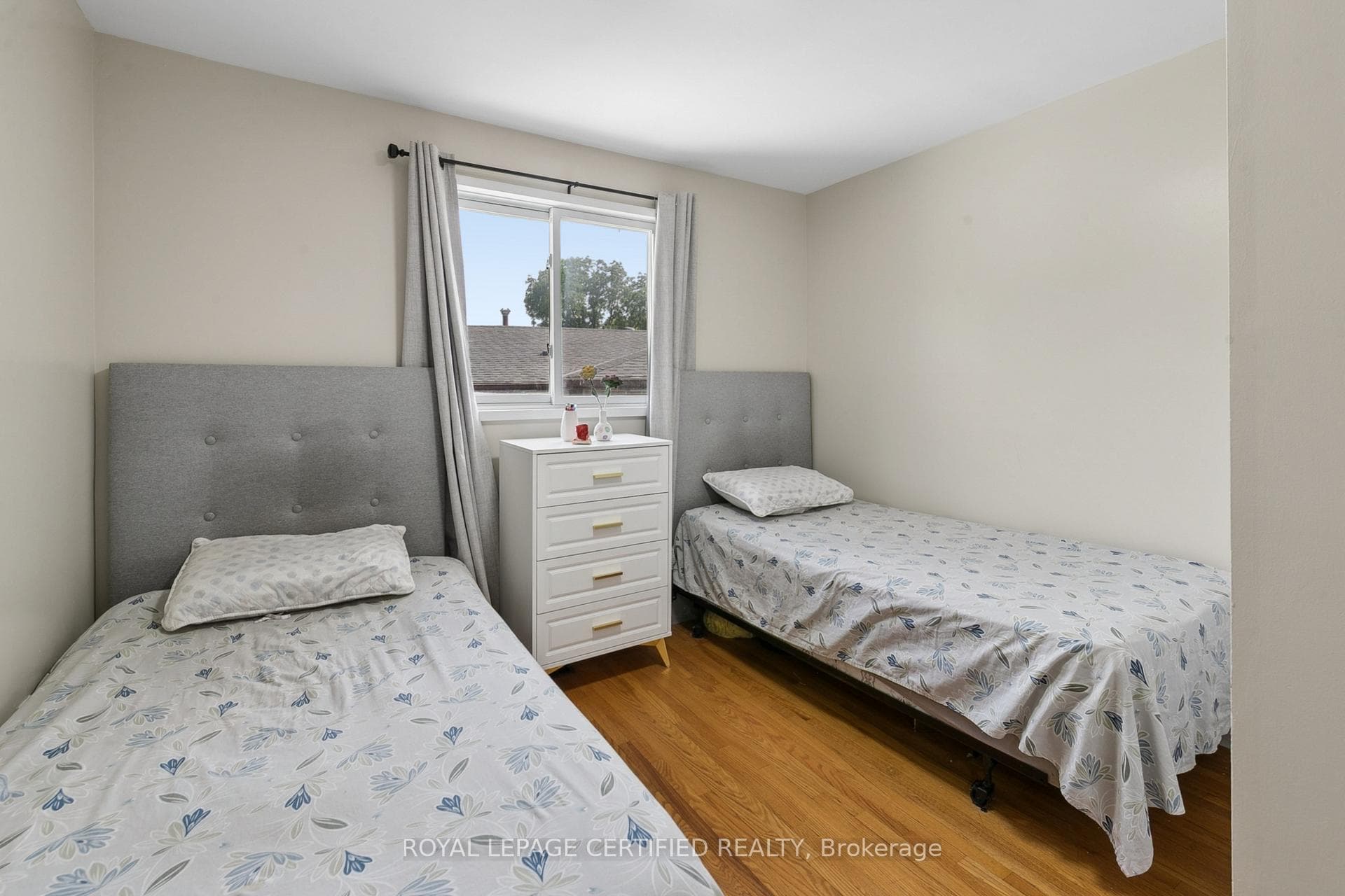 1121 Valentine Drive photo 23