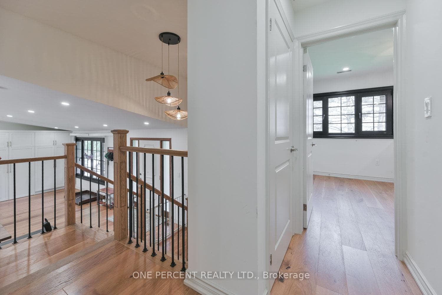 43 Lakeview Avenue photo 17