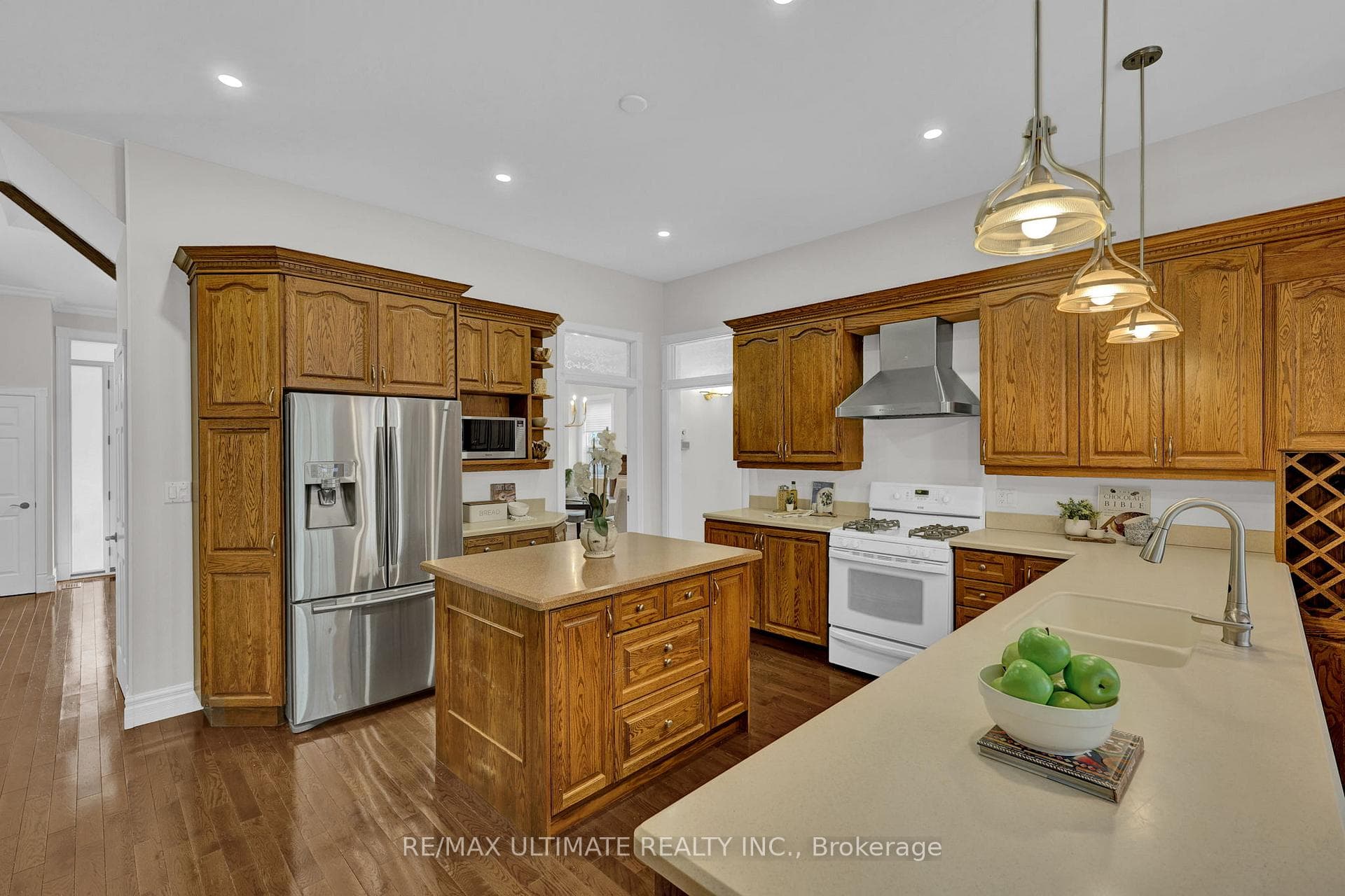 97 Woodview Drive photo 14