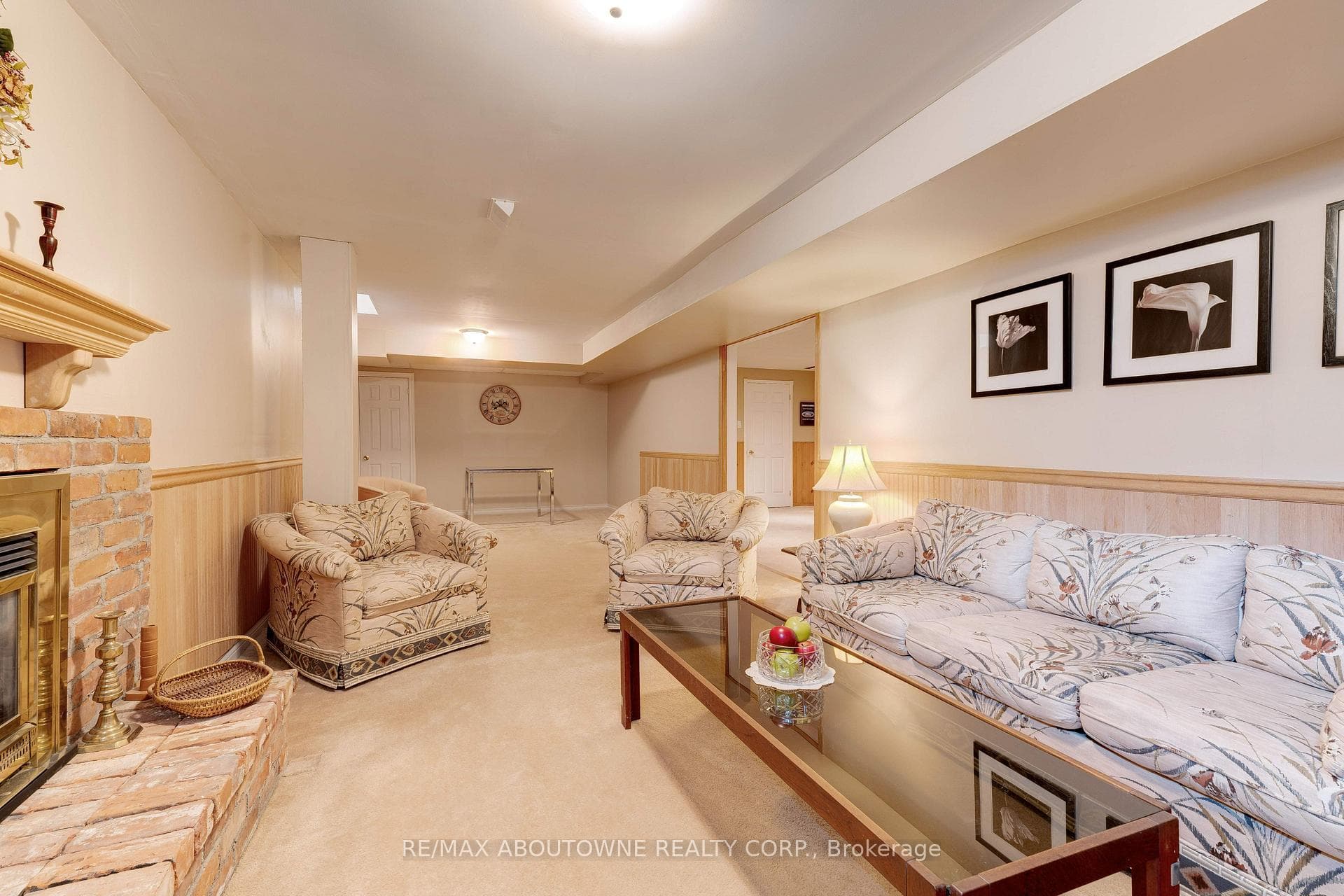 1364 Windrush Drive photo 35