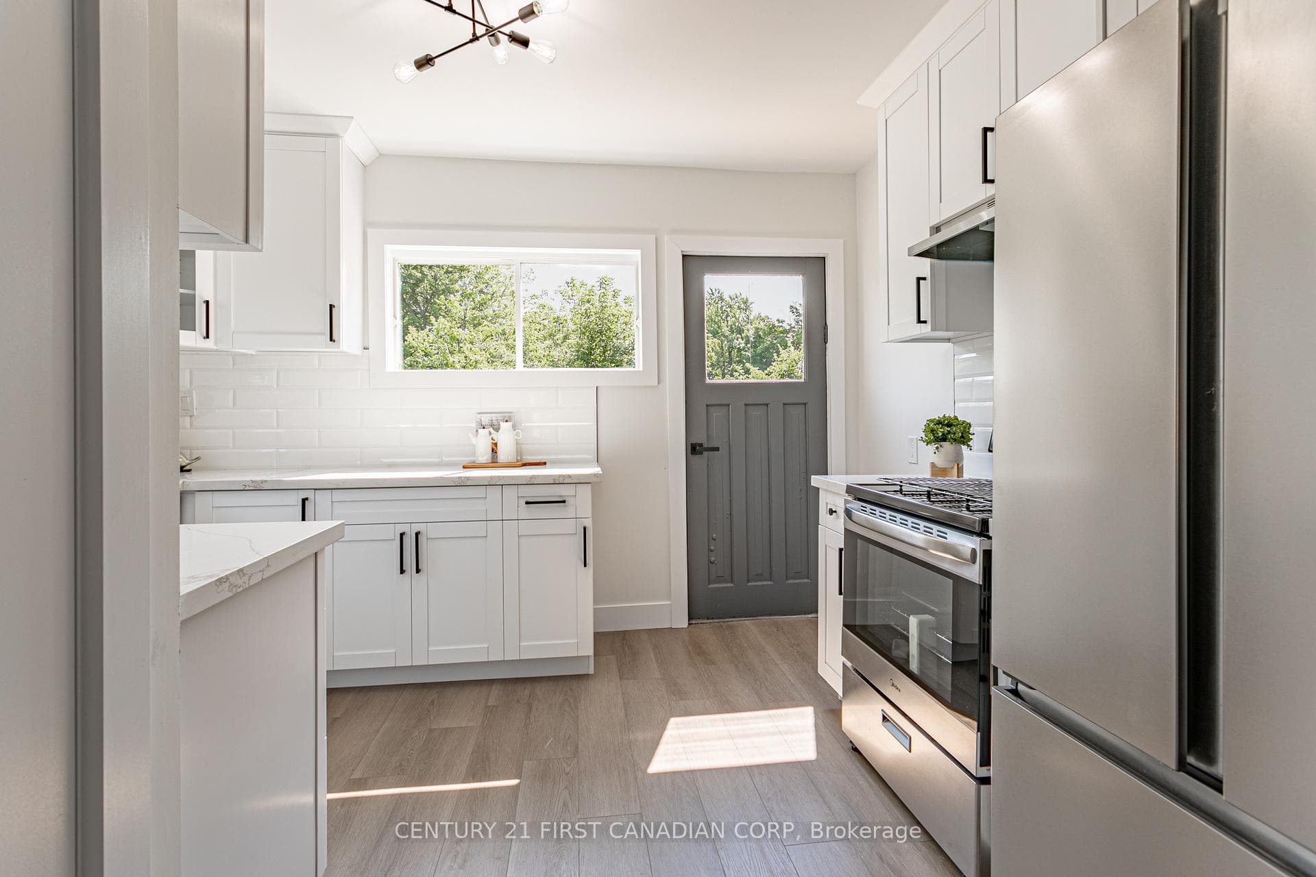 138 Sutton Street photo 14