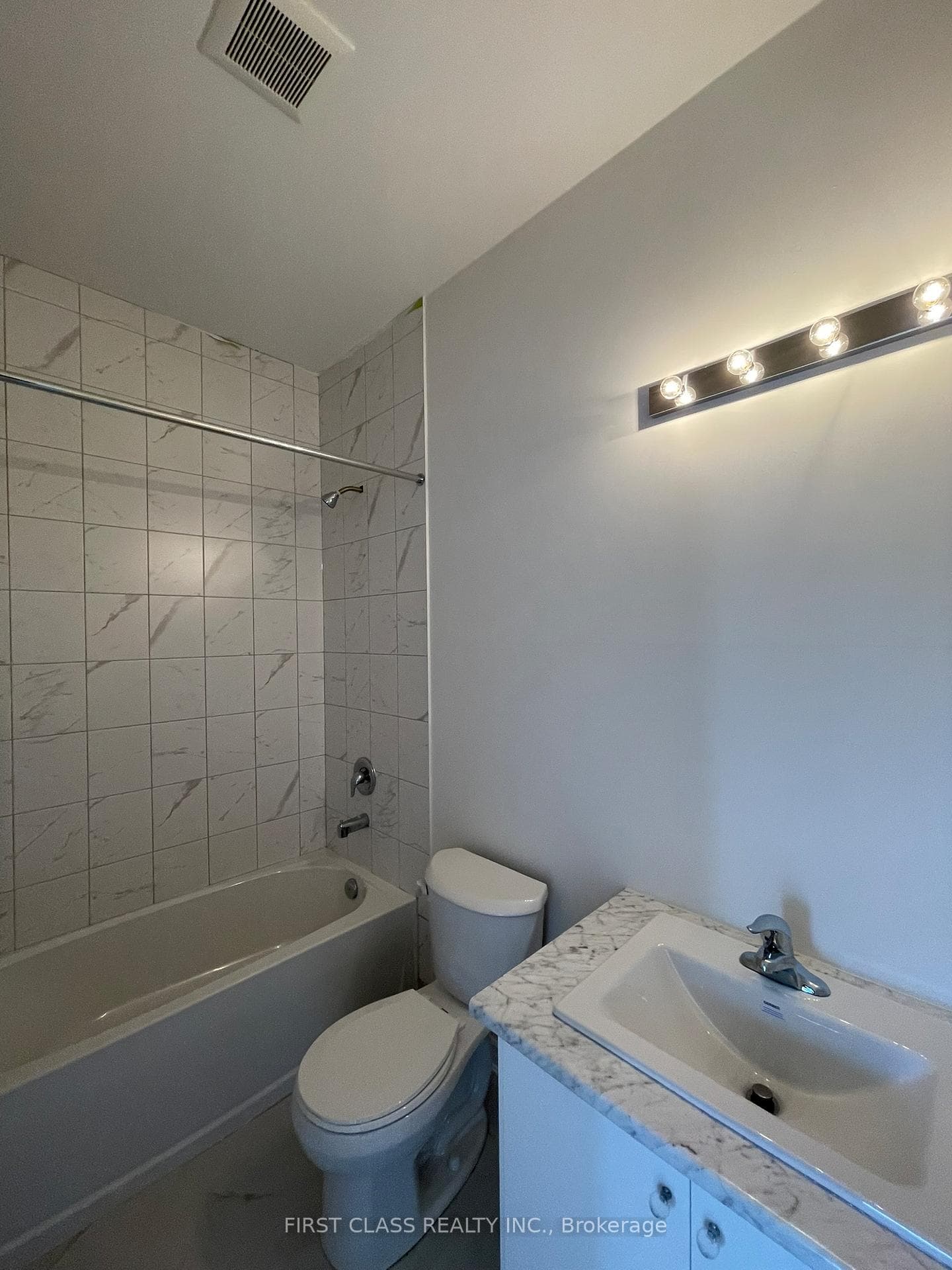 73 Paradox Street photo 25