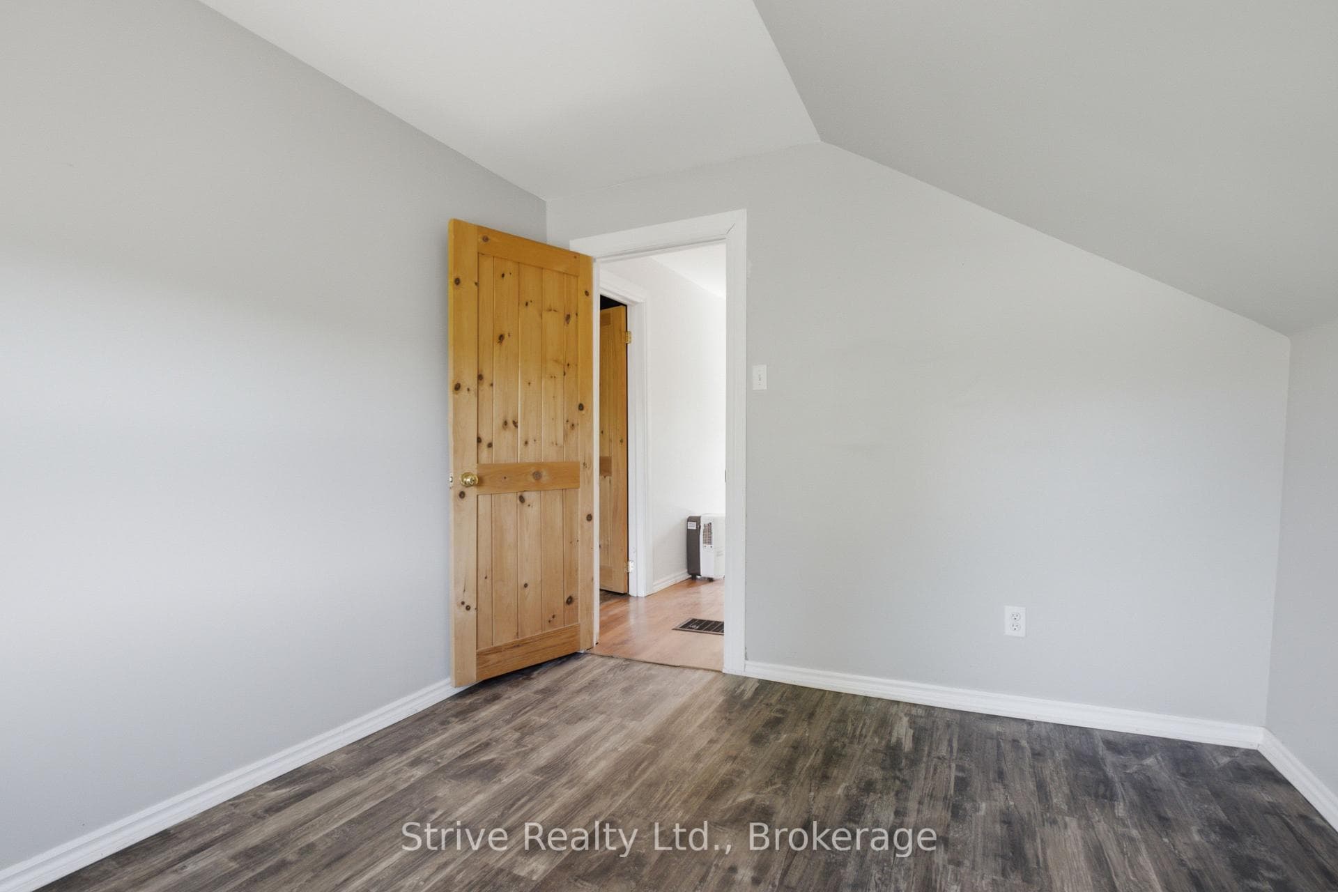 116 Concession Street photo 26