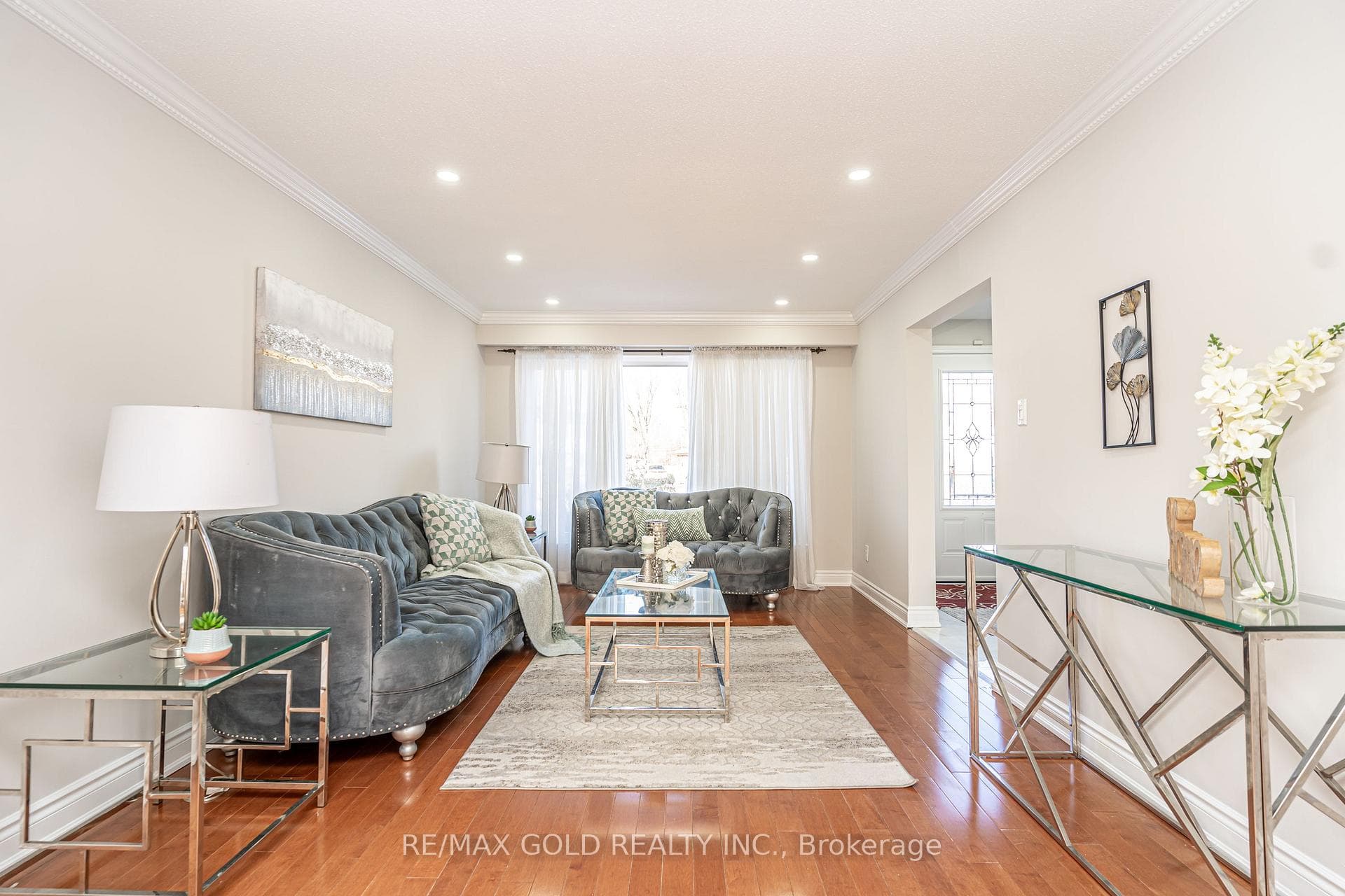 9 Dalton Place photo 7