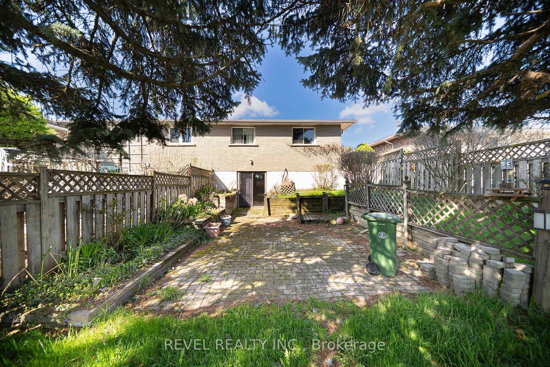681 Upper Horning Road photo 30