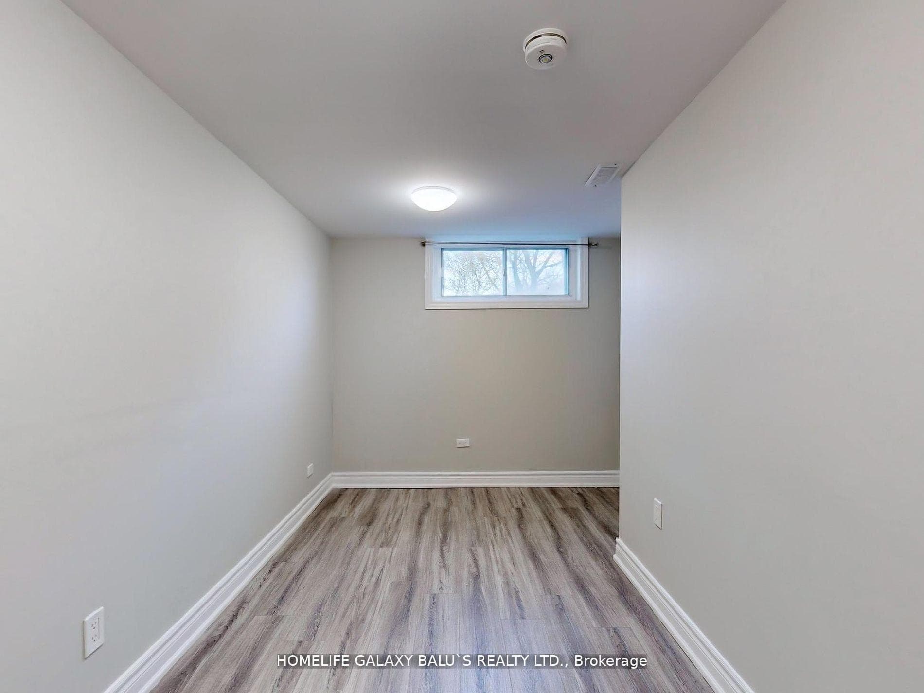 58 Milford Haven Drive Unit --Lower photo 9