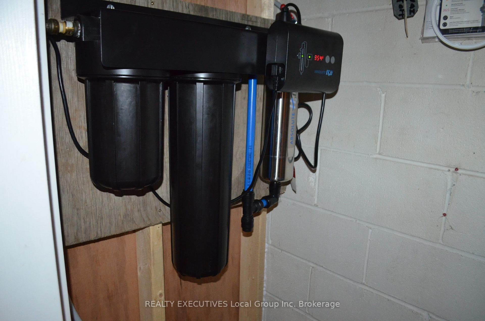 412 Sweezy Street photo 21