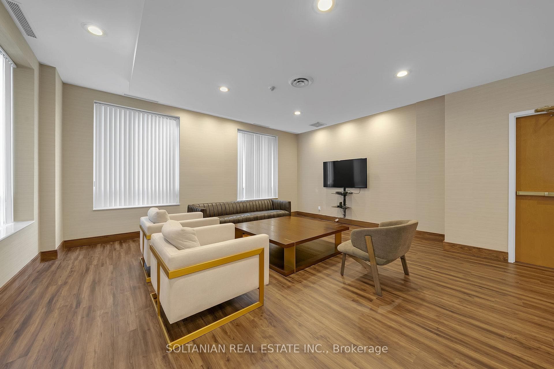 256 Doris Avenue Unit 1702 photo 30