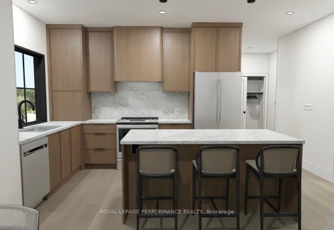 344 Tweedsmuir Avenue Unit 3 photo 4