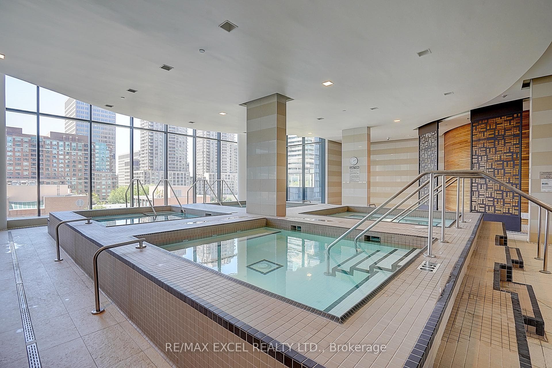 501 Yonge Street Unit 3509 photo 41