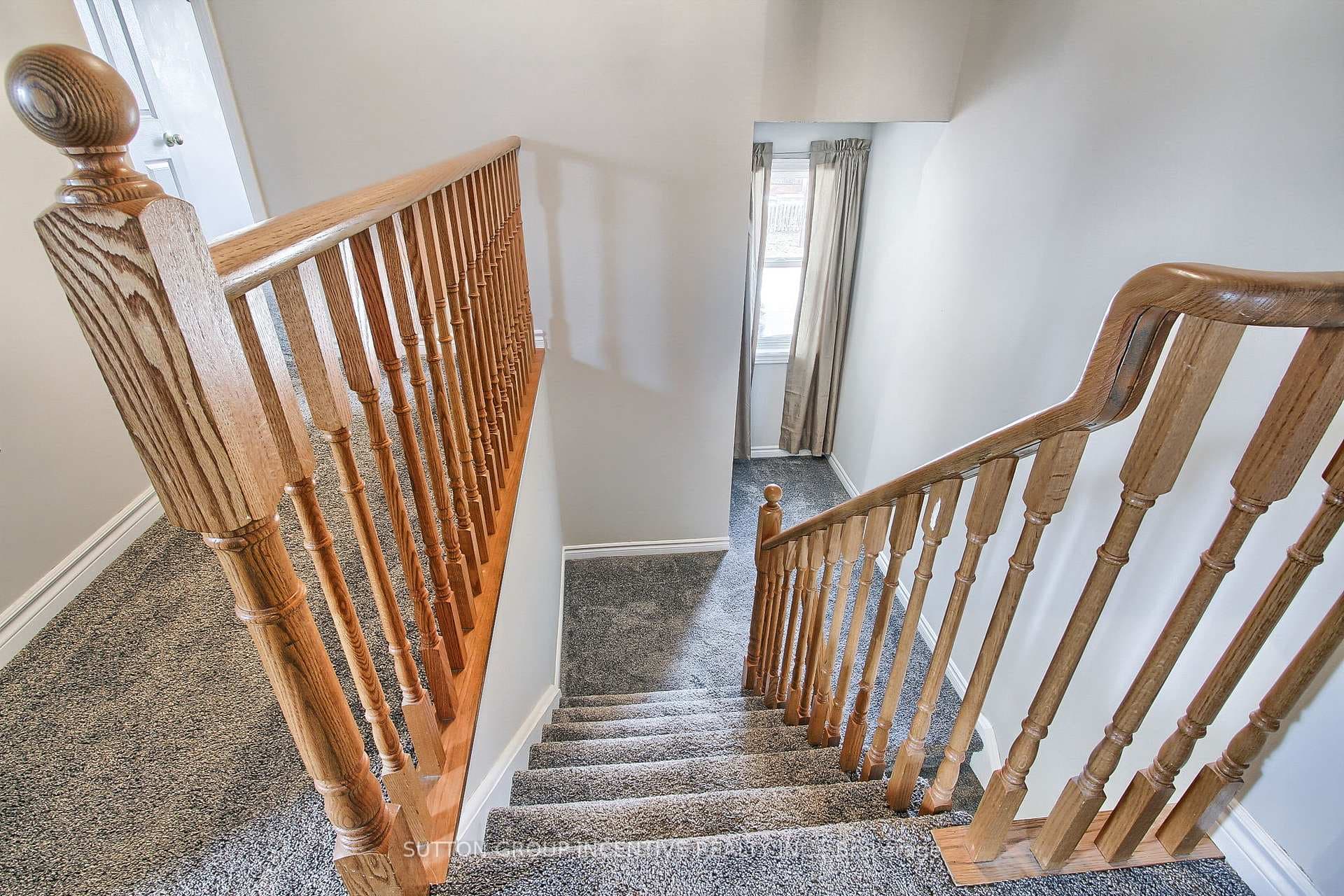 8 Wrendale Crescent photo 19