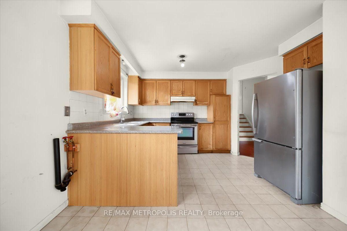 39 Jellicoe Crescent photo 11