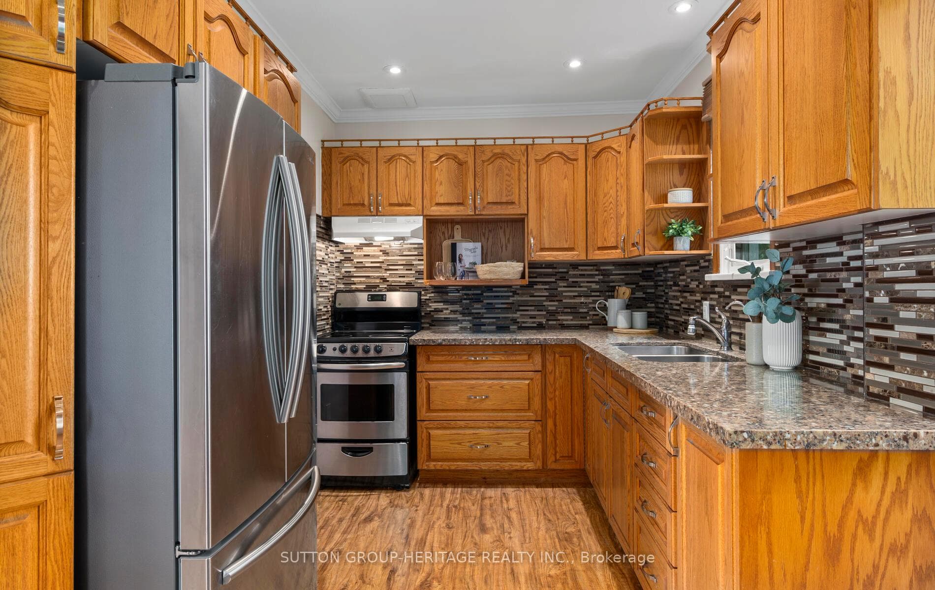 340 Sexton Street photo 7