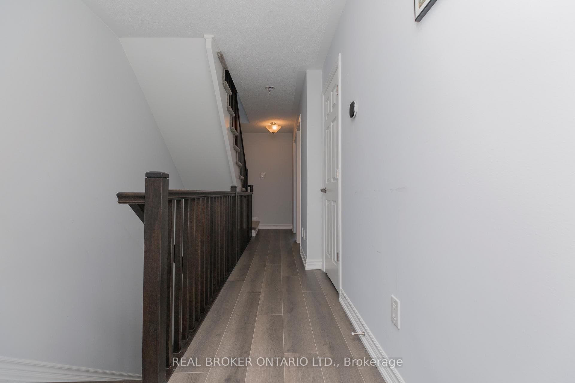 1434 Hemlock Road photo 20