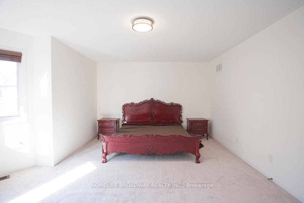 3604 Steeple Chase Crescent photo 22