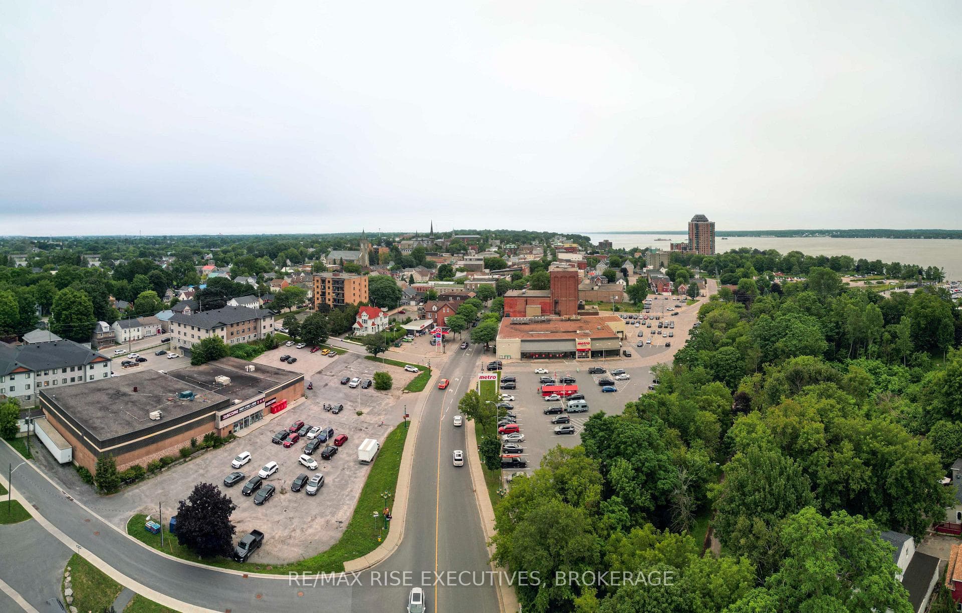 260 King Street photo 2