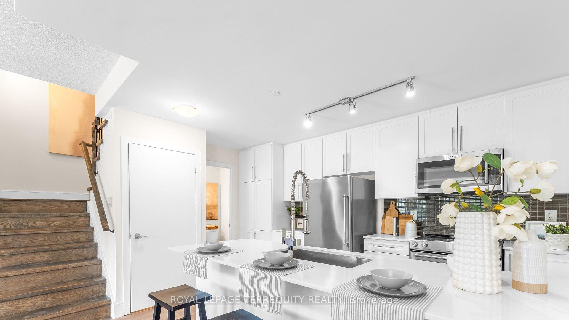 4011 Brickstone Mews Unit TH4 photo 14