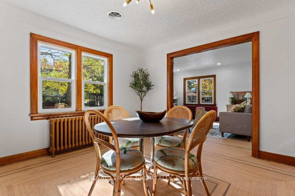 4217 Hixon Street photo 7