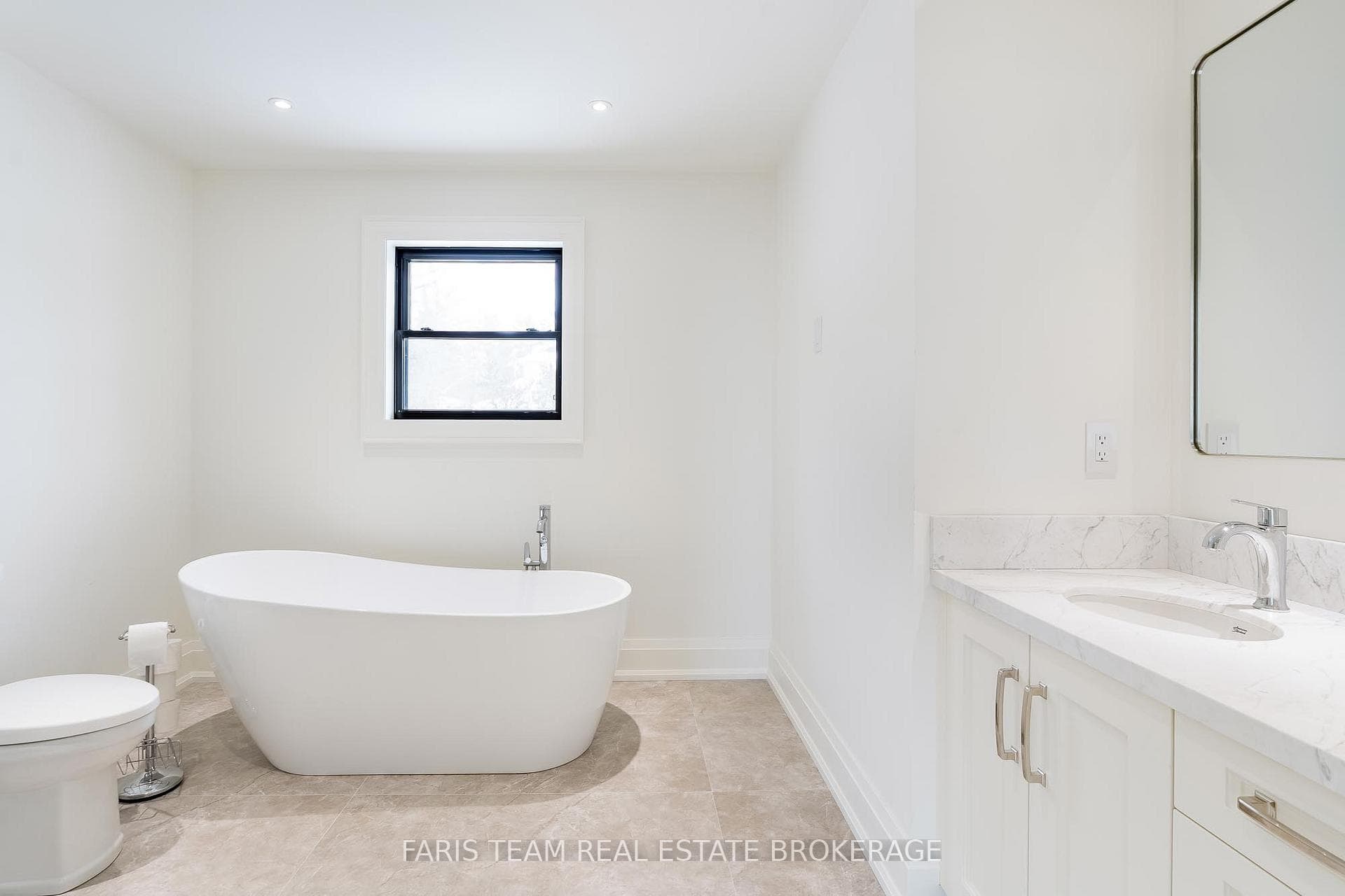 23 Trew Avenue photo 30