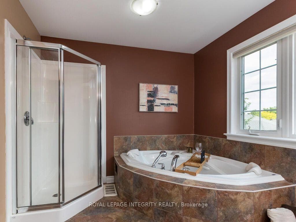 111 Comba Drive photo 22