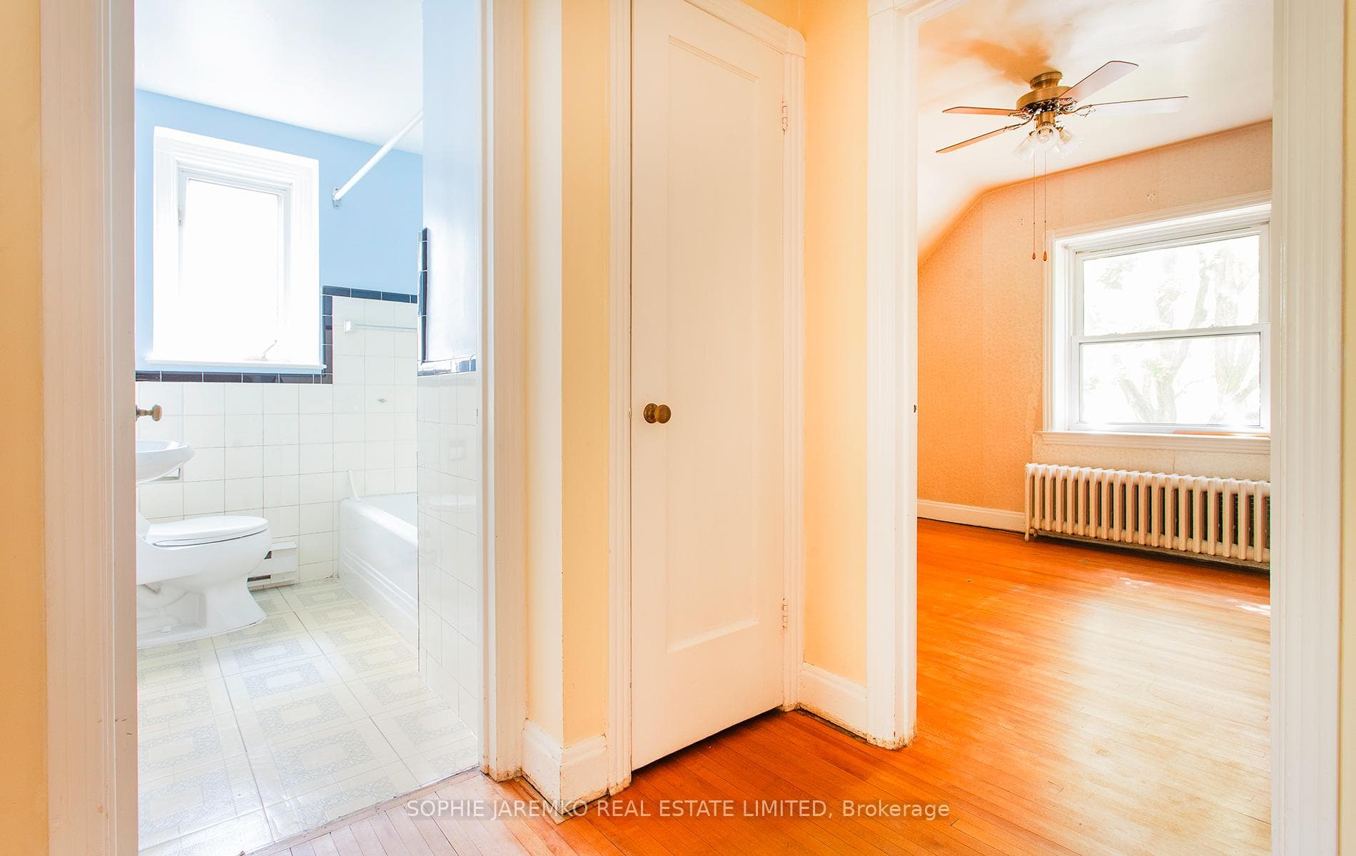 2nd floor bathroom in between 2 bedrooms.