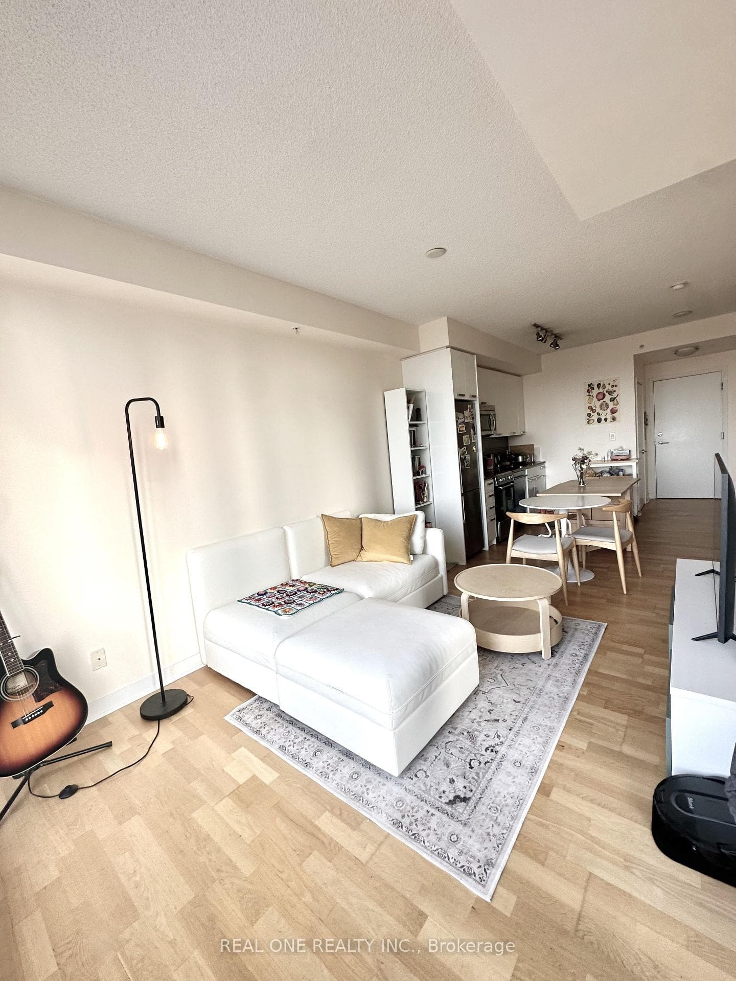 295 Adelaide Street Unit 3103 photo 5