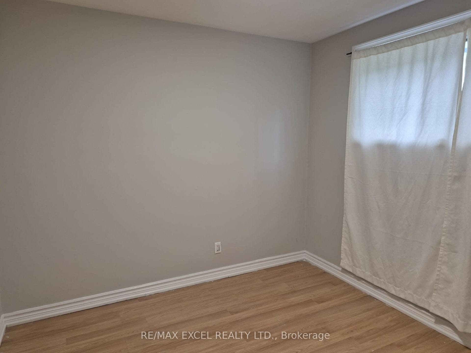 16 Sundance Crescent photo 11
