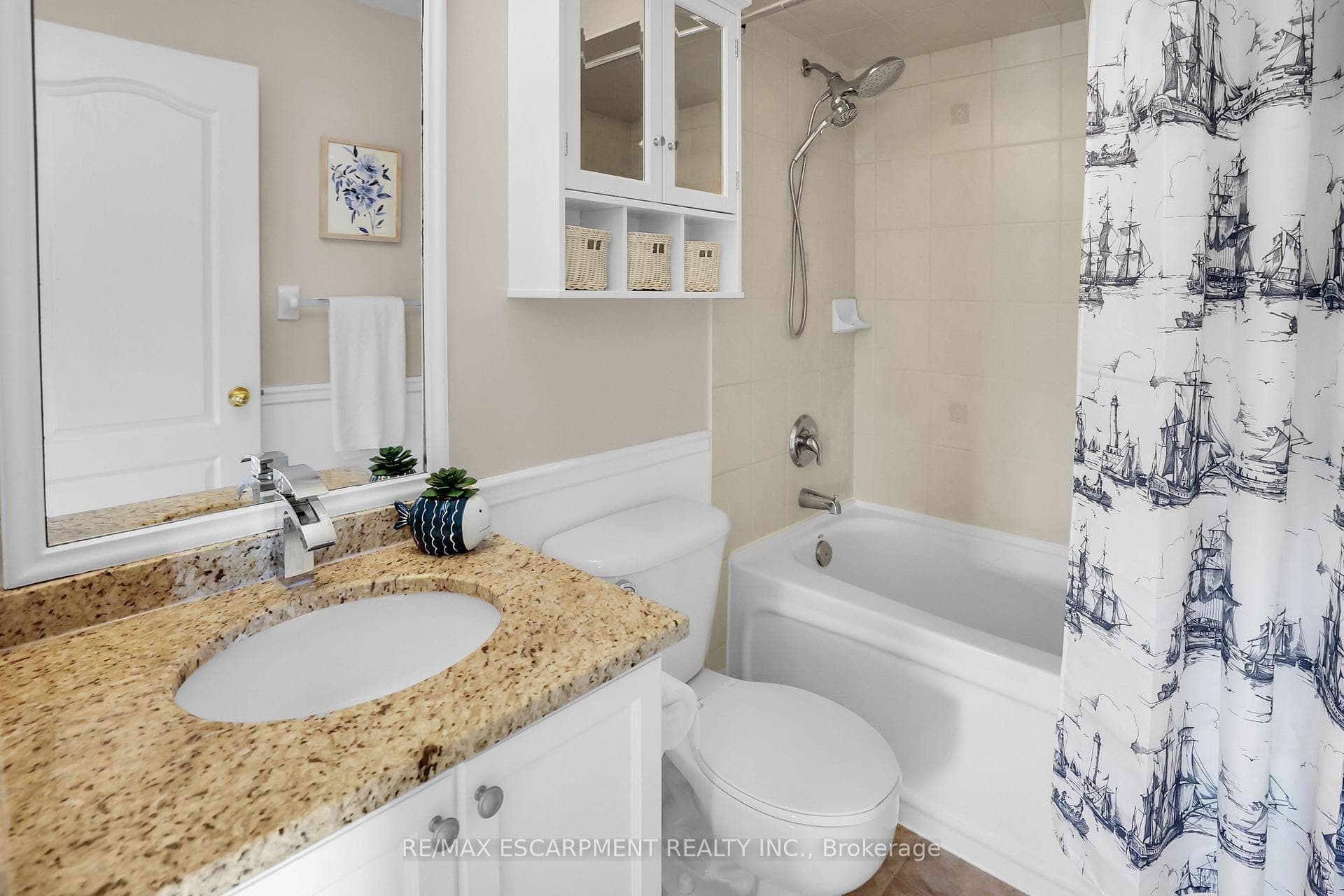 4 Ridgegate Place photo 28