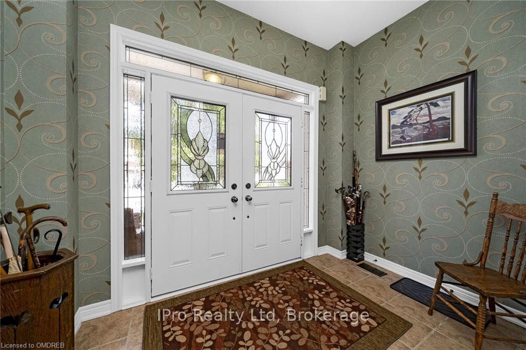 229 ACTON Boulevard photo 4
