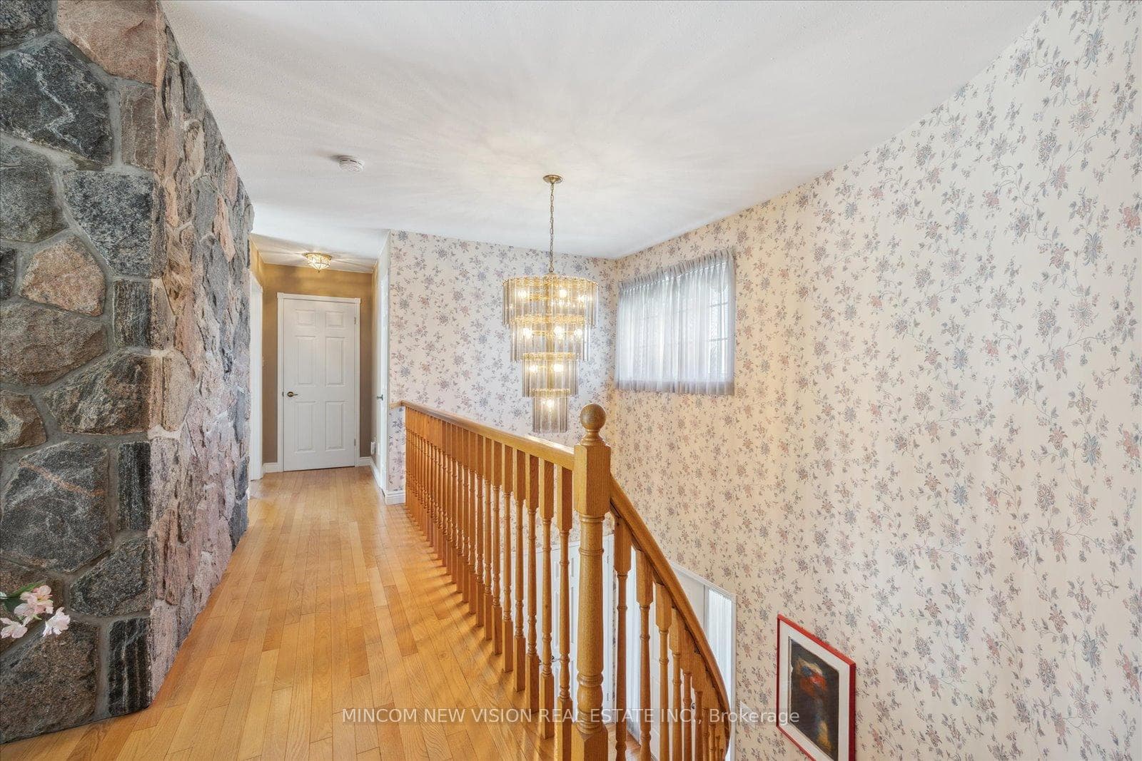 19 Hanover Court photo 24