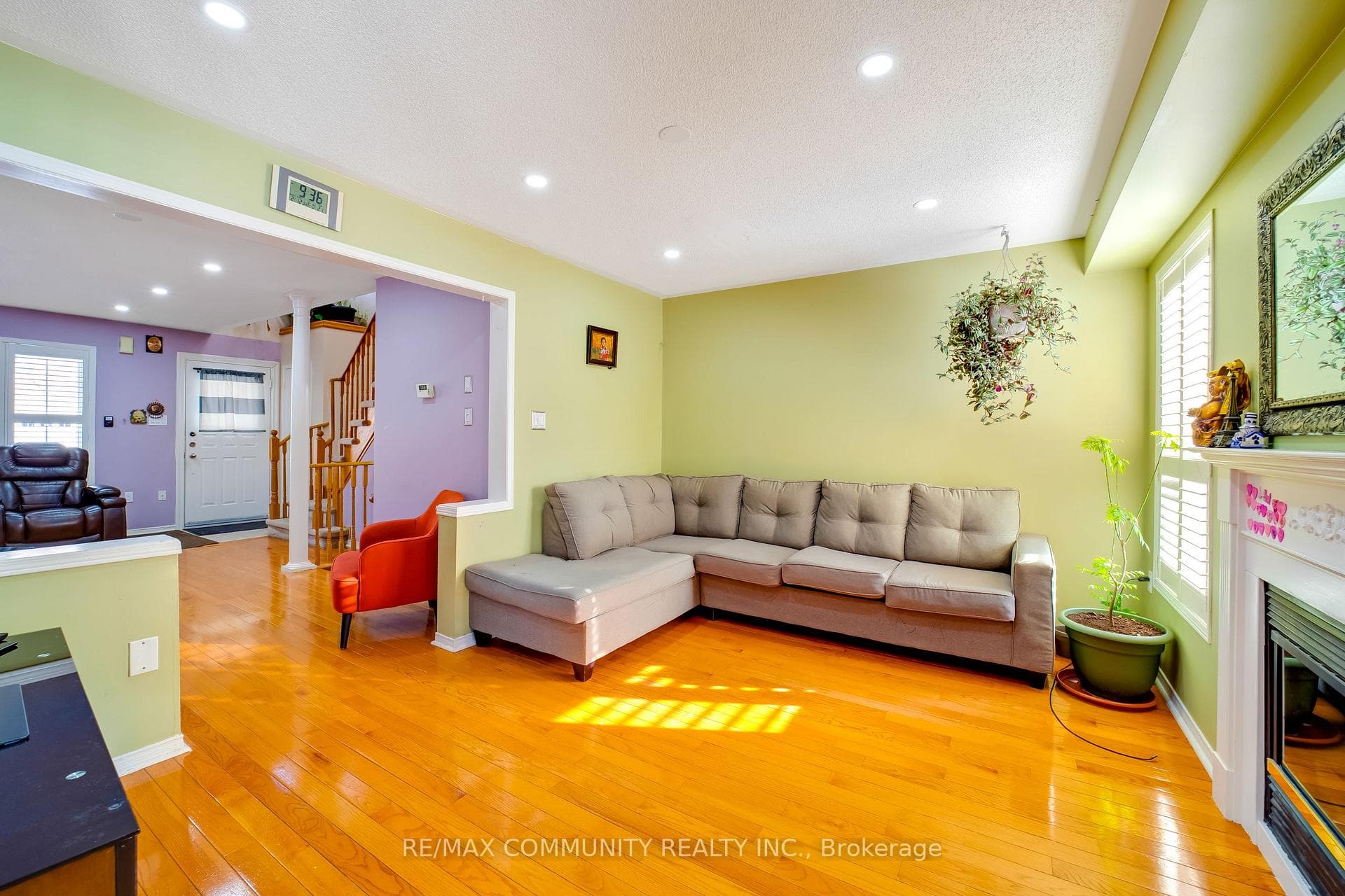 110 Mcsweeney Crescent photo 9