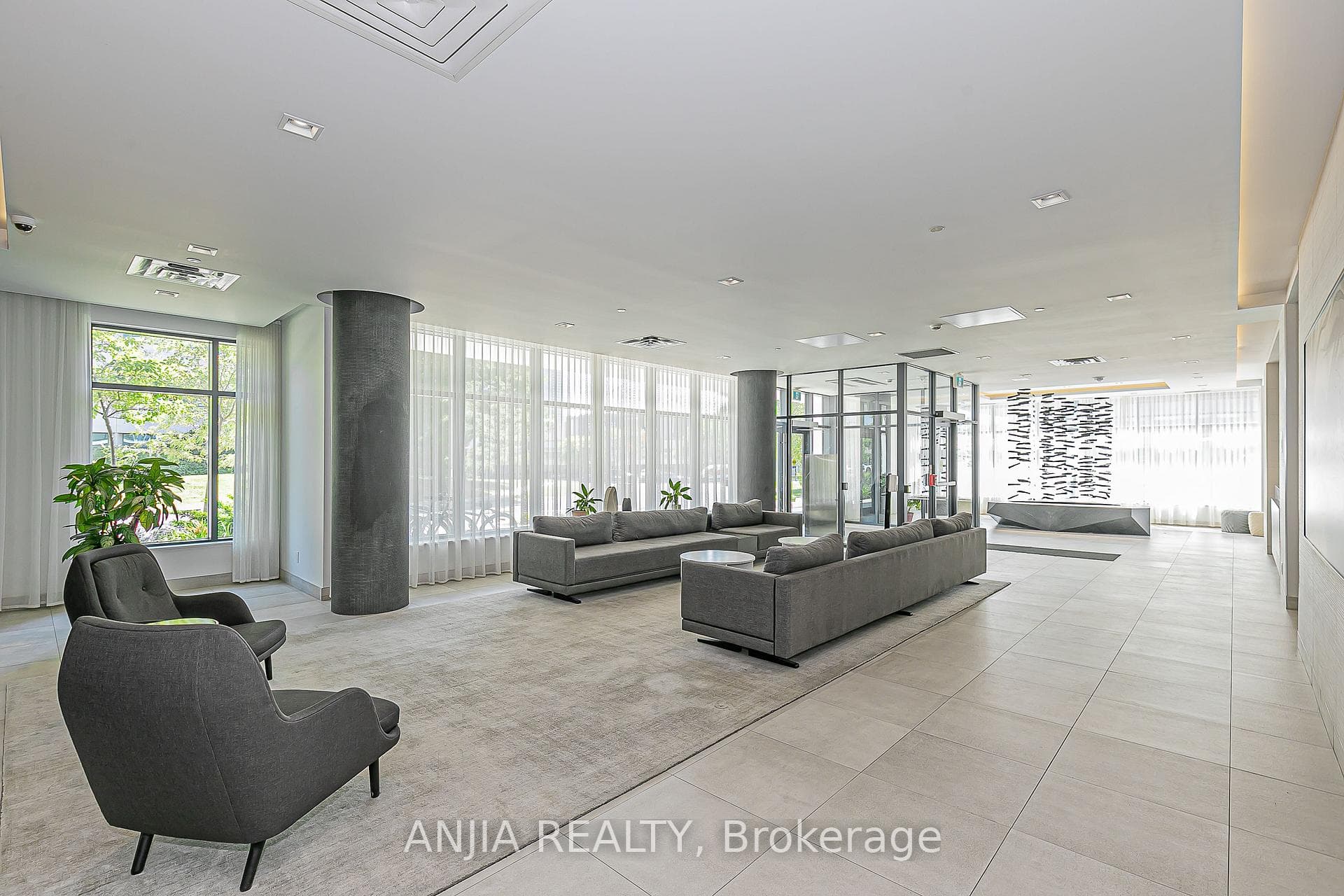180 Fairview Mall Drive Unit 1603 photo 6