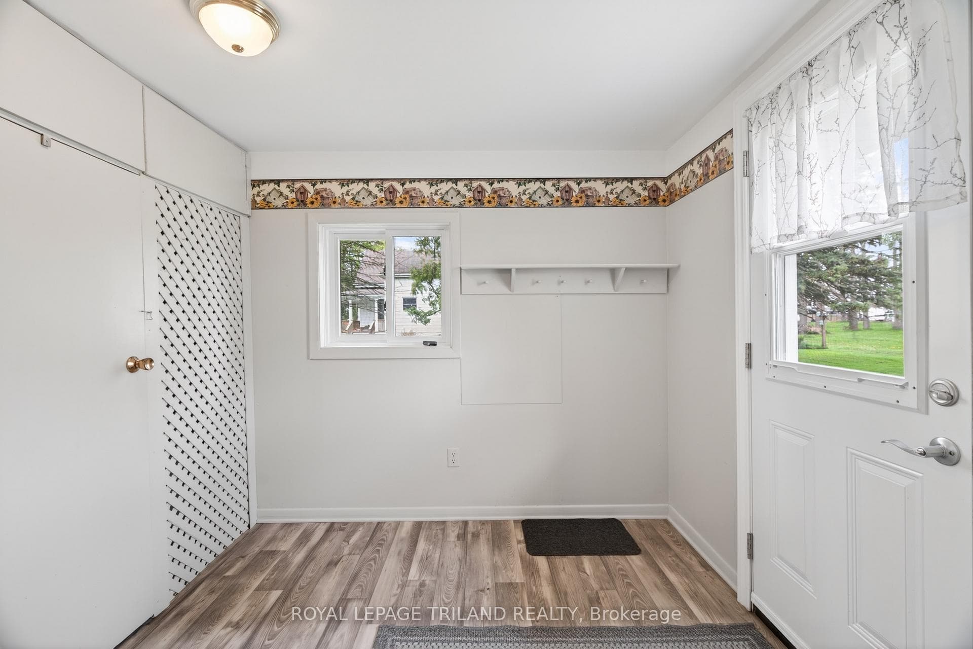 64 Wellington Avenue photo 6