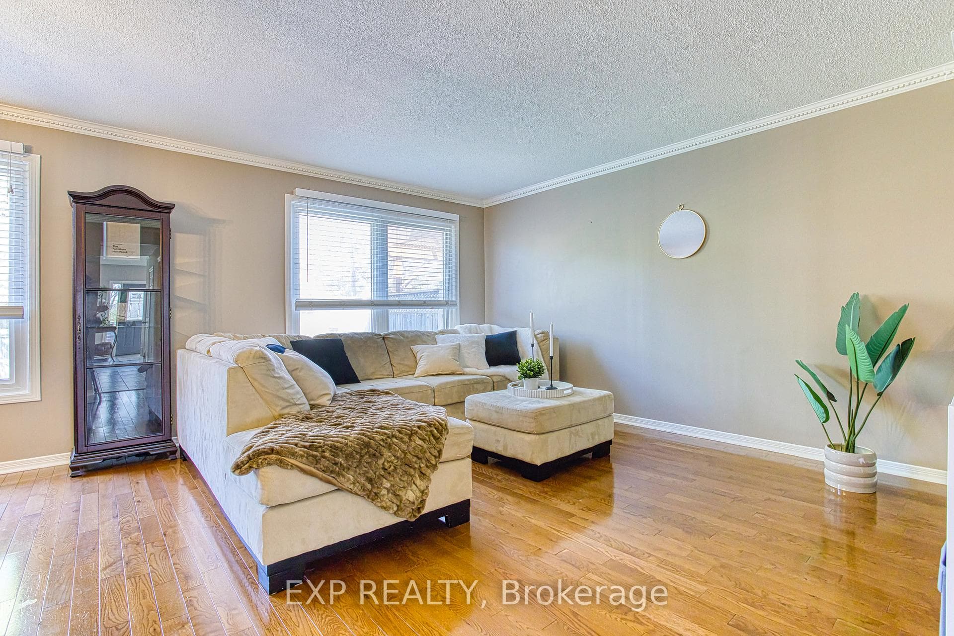 4588 Juniper Court photo 17