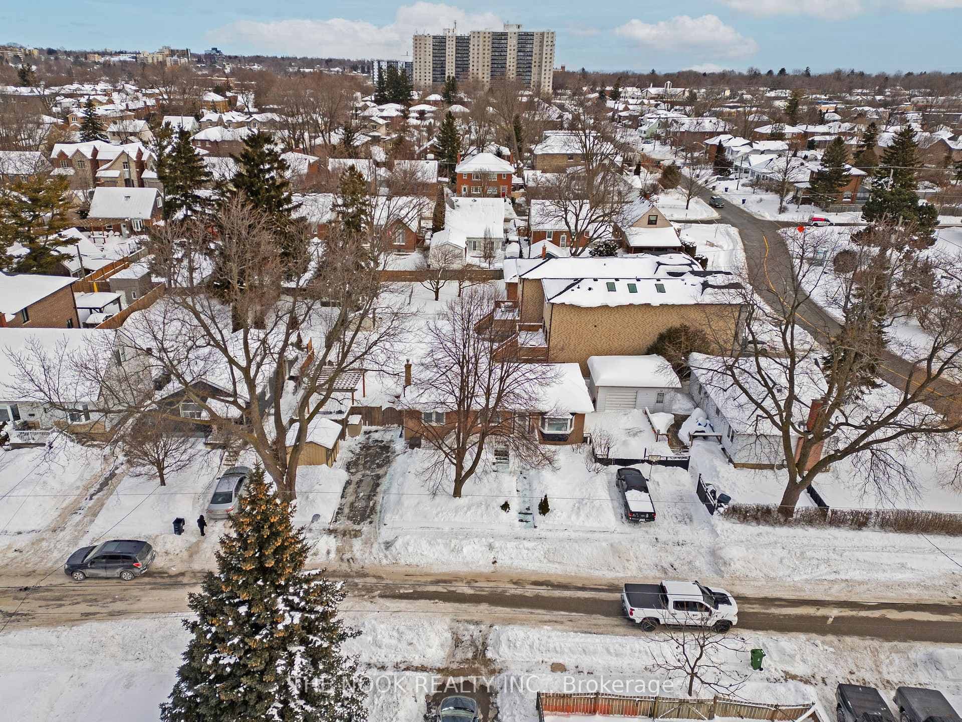 81 Sharpe Street photo 31
