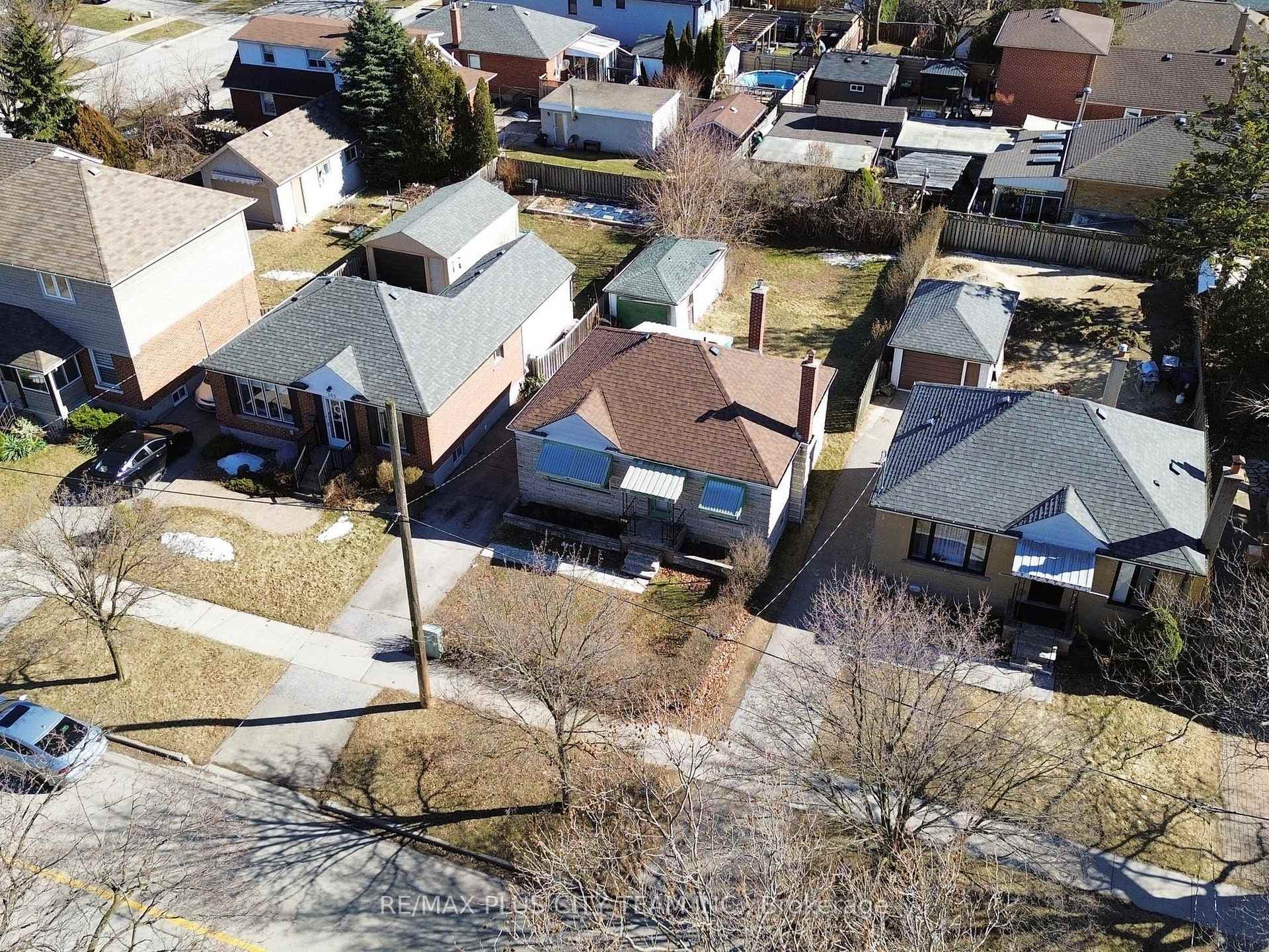 387 Lanor Avenue photo 5