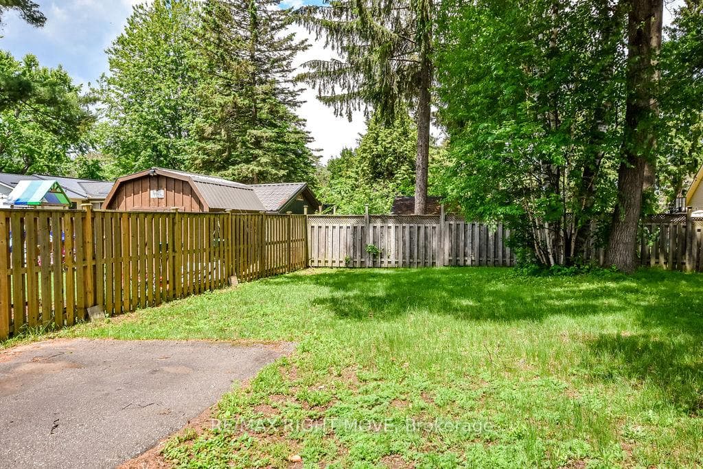2956 Lakeside Drive photo 42