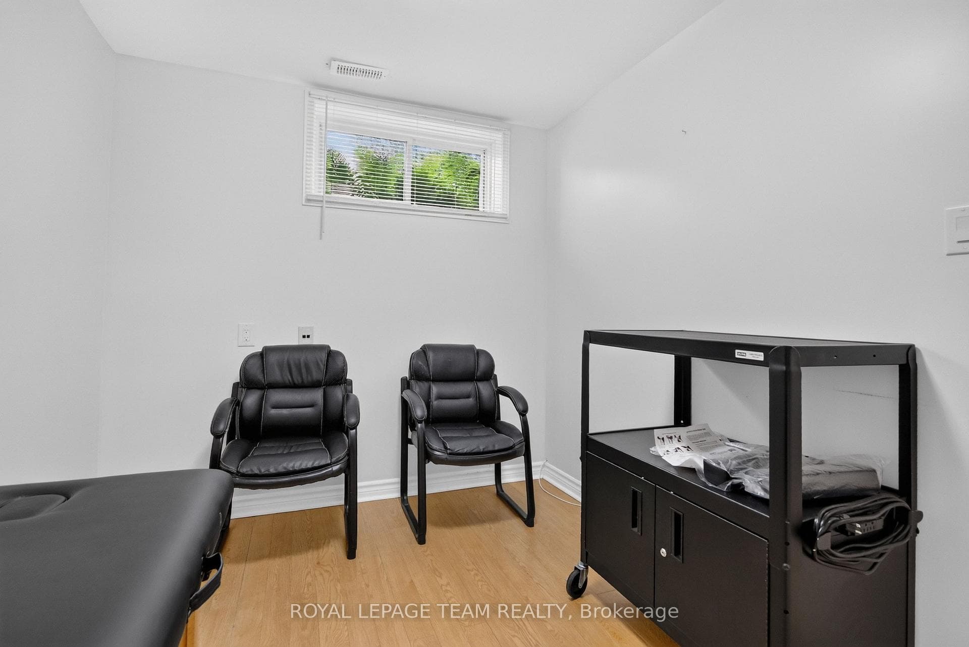 148 CHARLOTTE Street photo 35