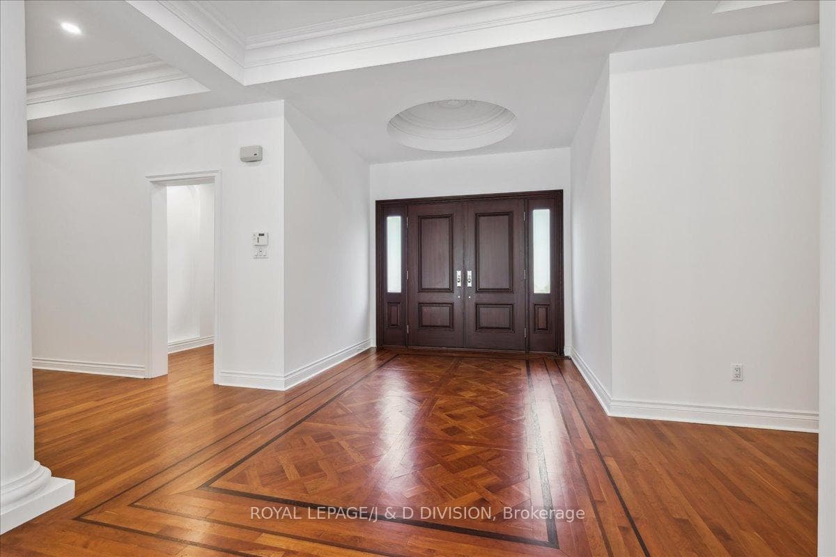 35 Logan Court photo 25
