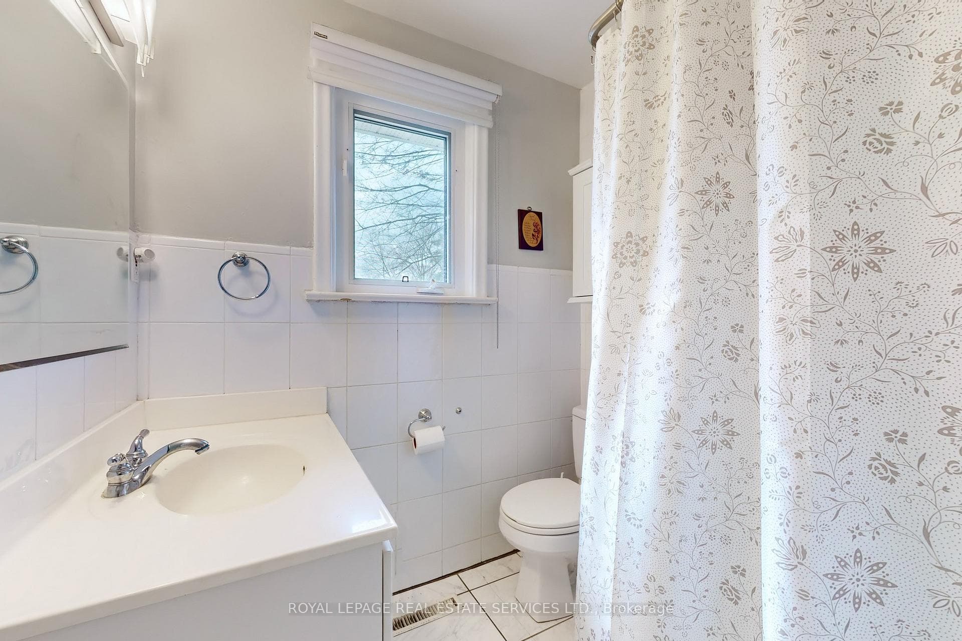 131 York Mills Road photo 11