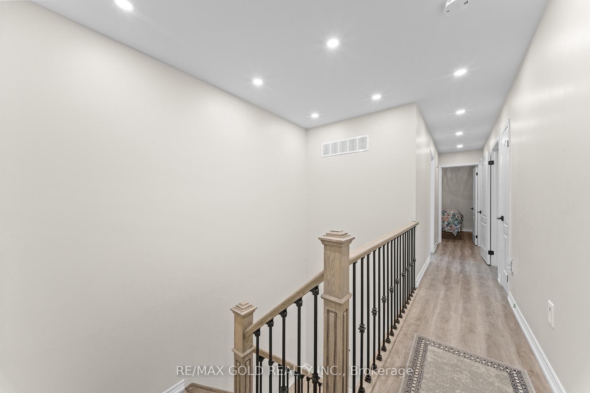 184 Mountainberry Road photo 37