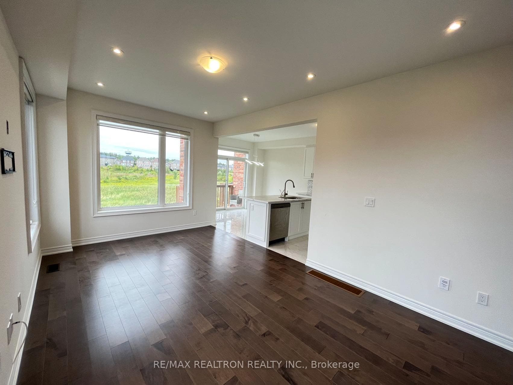 24 Stubbs Lane photo 15