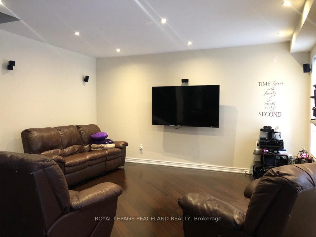 11 Mowder Drive photo 11