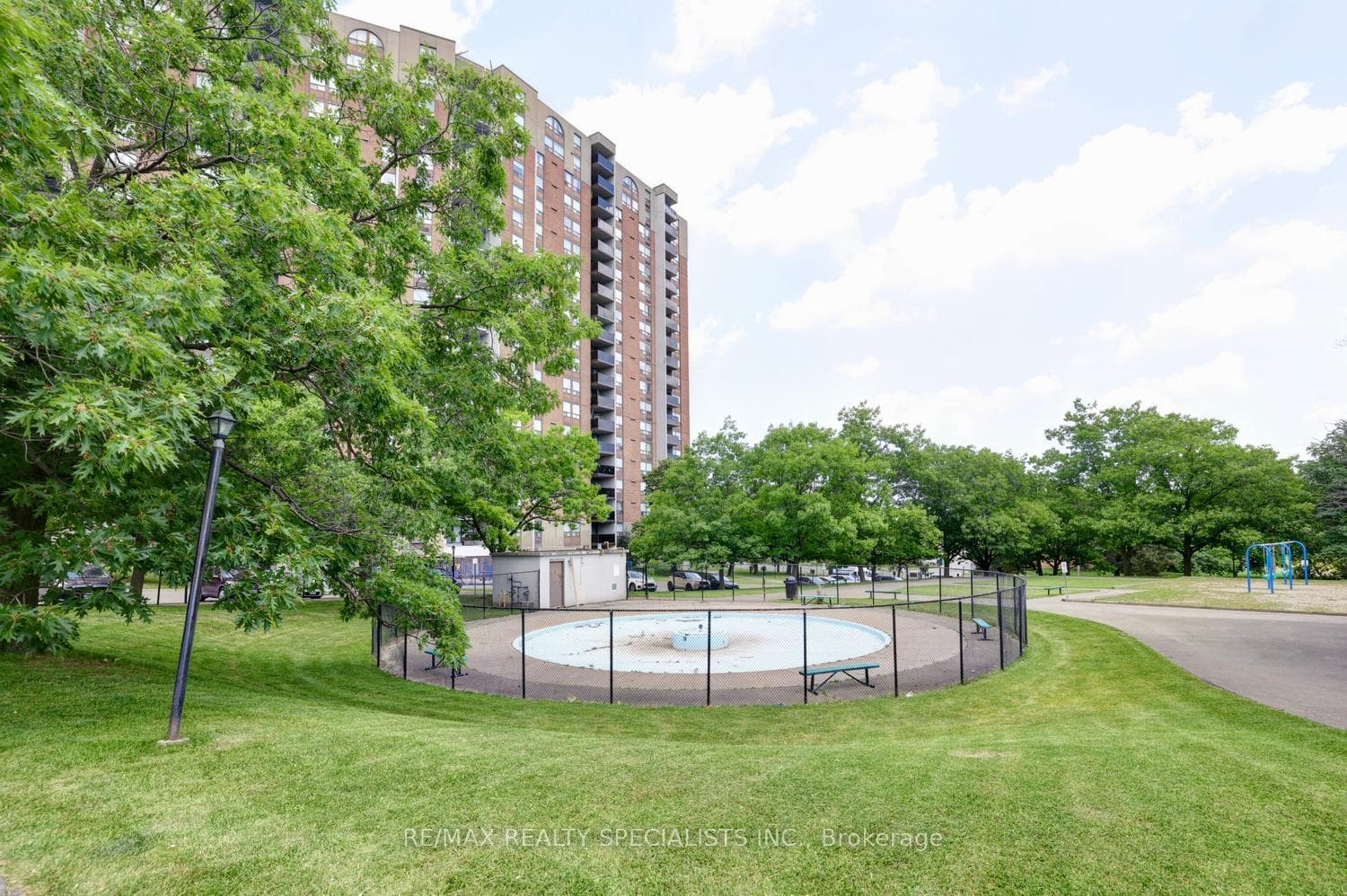 20 Mississauga Valley Boulevard Unit 704 photo 33
