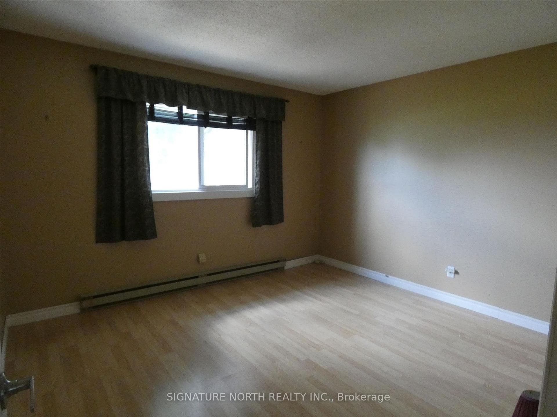 212 Third Ave NW photo 20