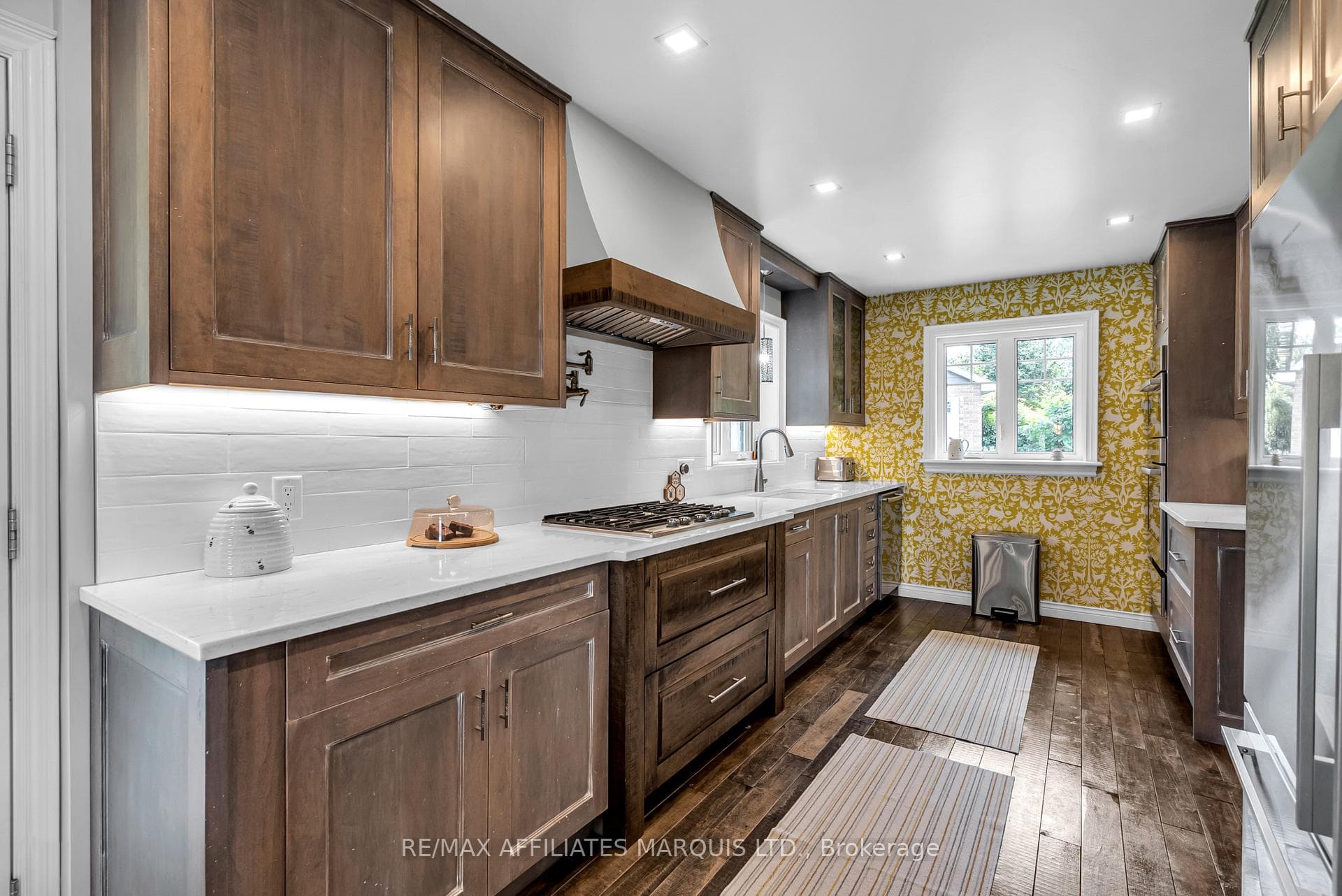 18833 Paragon Road photo 13