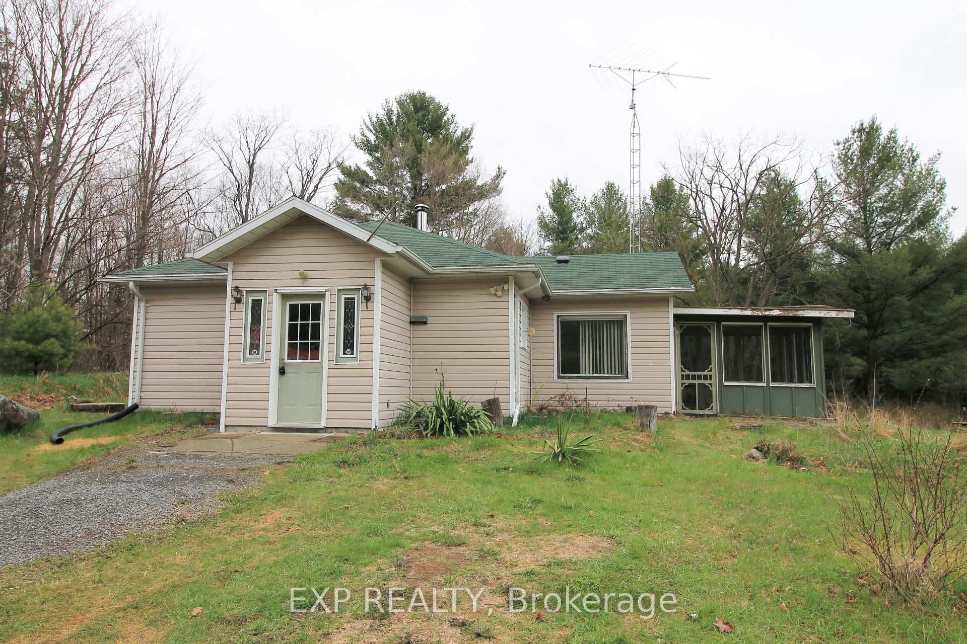 1802 Flinton Road photo 2