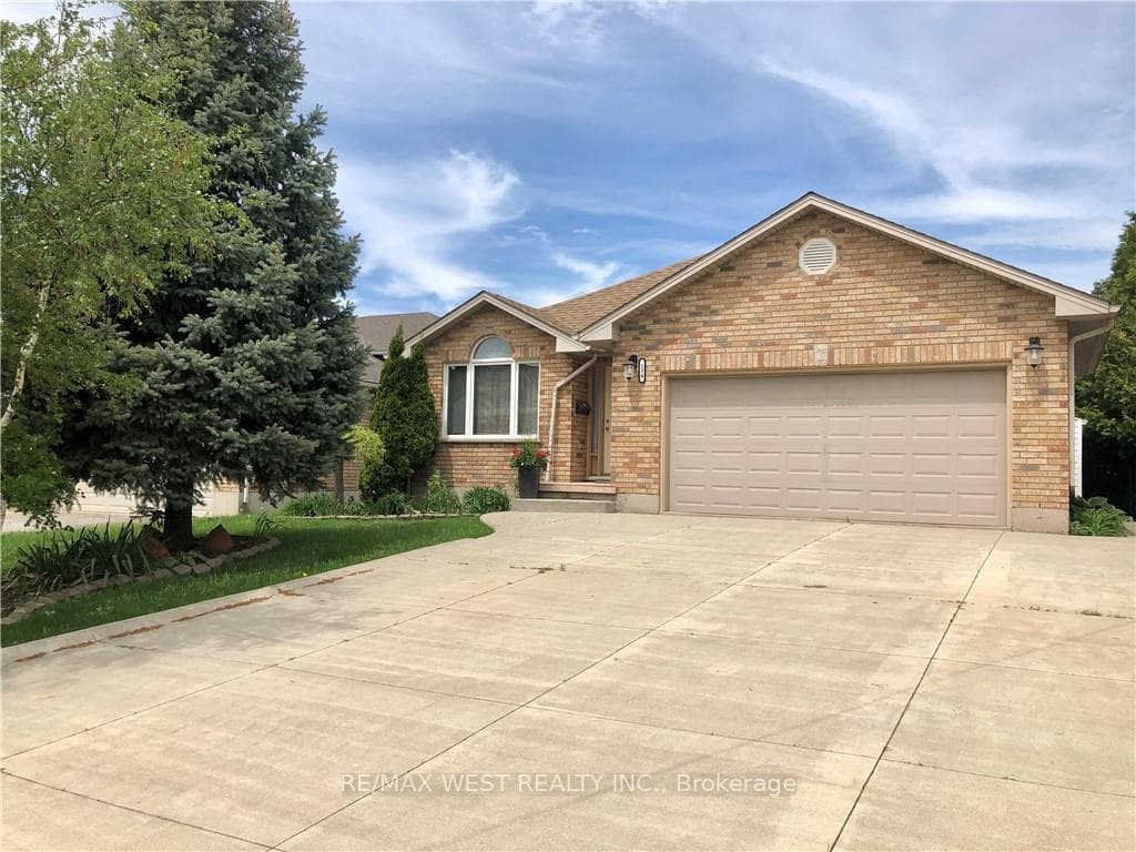 134 Highland Road photo 1